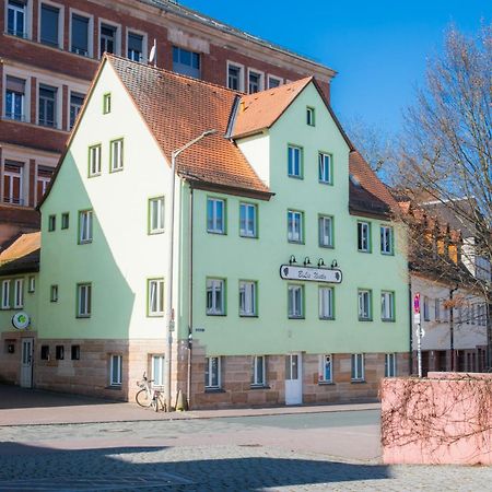 Haus99 Budget Pension & Apartments Фюрт Экстерьер фото